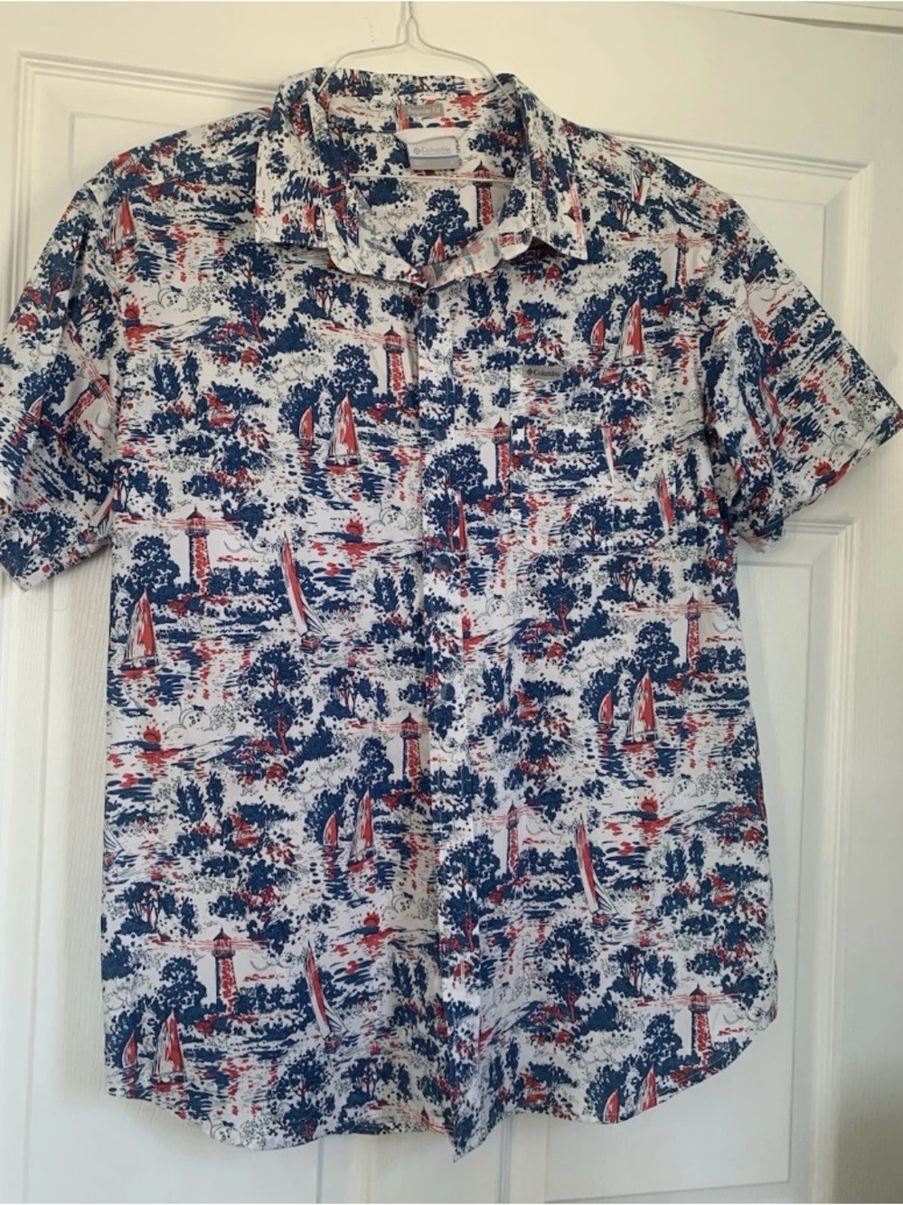 Columbia Men’s Short Sleeve Button Up Shirt  Lighthouse Sailboat Print L